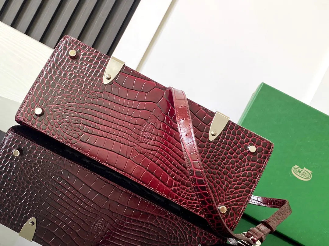 Moynat Burgundy Graffiti Bag - Hình 3
