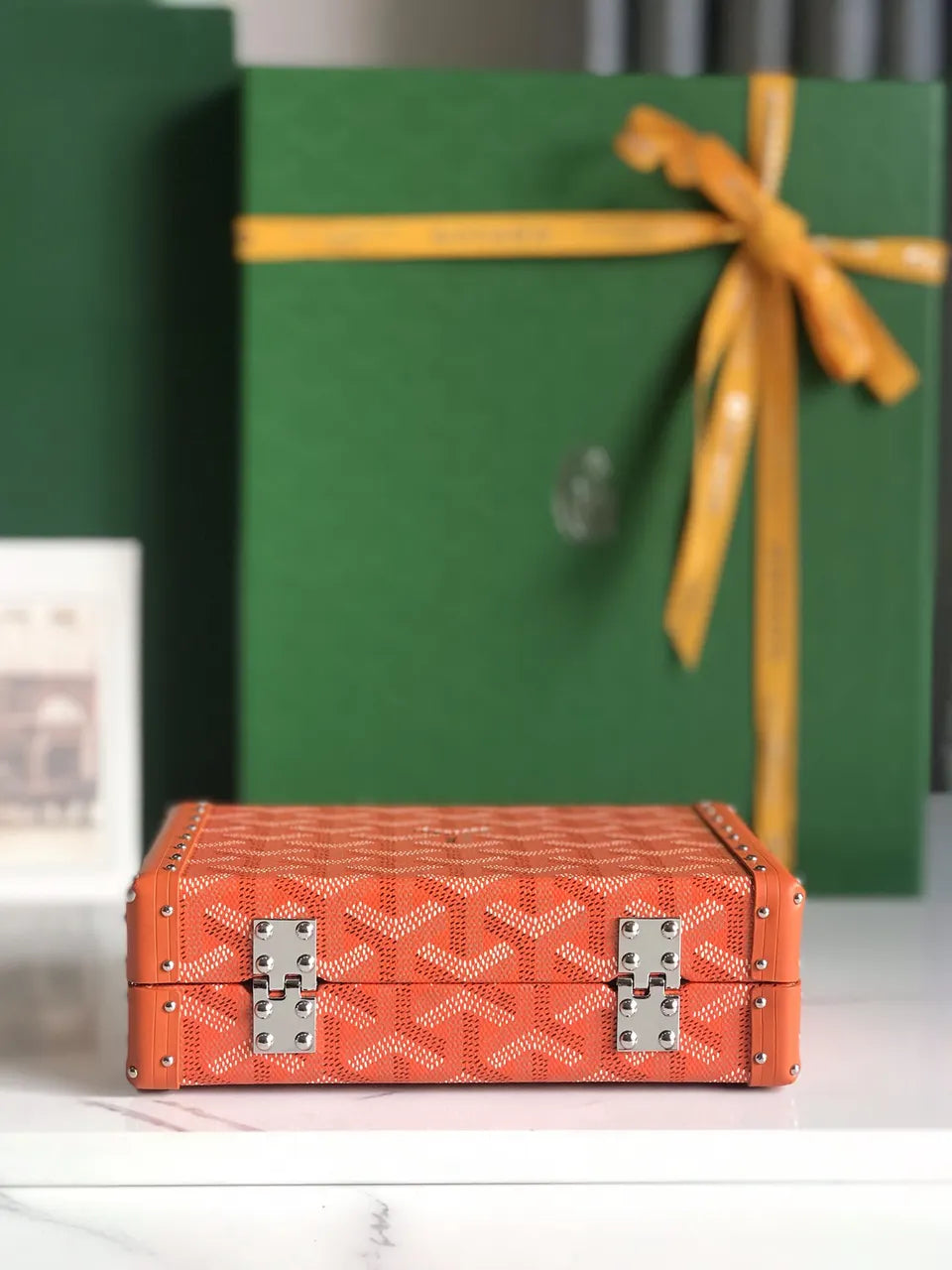 Goyard Tangerine Mini Trunk Bag - Hình 5