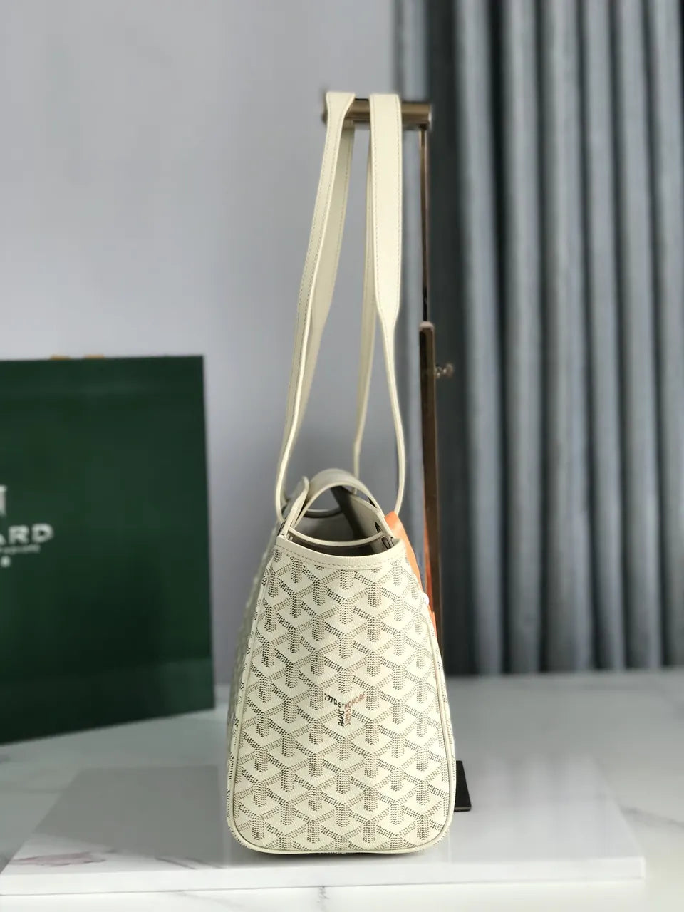 Goyard White Saigon Soft PM - Hình 2