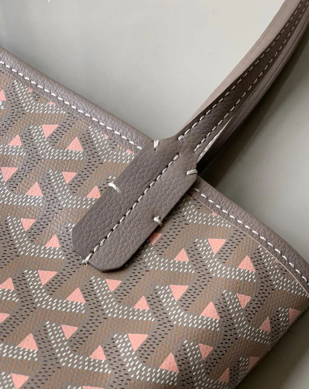 Goyard Taupe Anjou Reversible - Hình 7