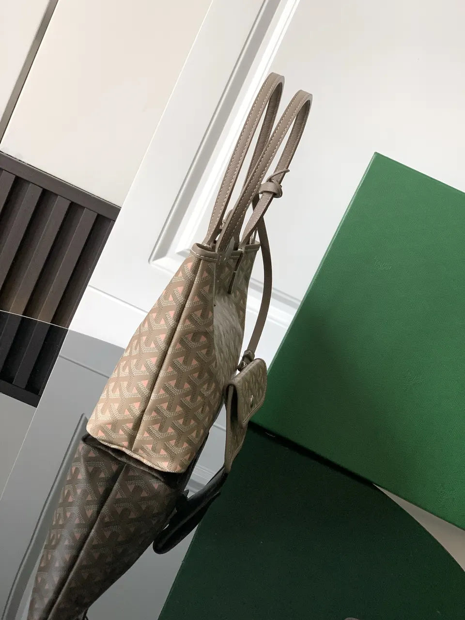 Goyard Taupe Anjou Reversible - Hình 2
