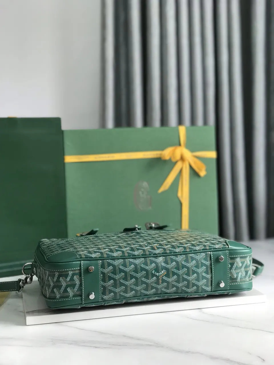 Goyard Green Saigon Briefcase - Hình 7