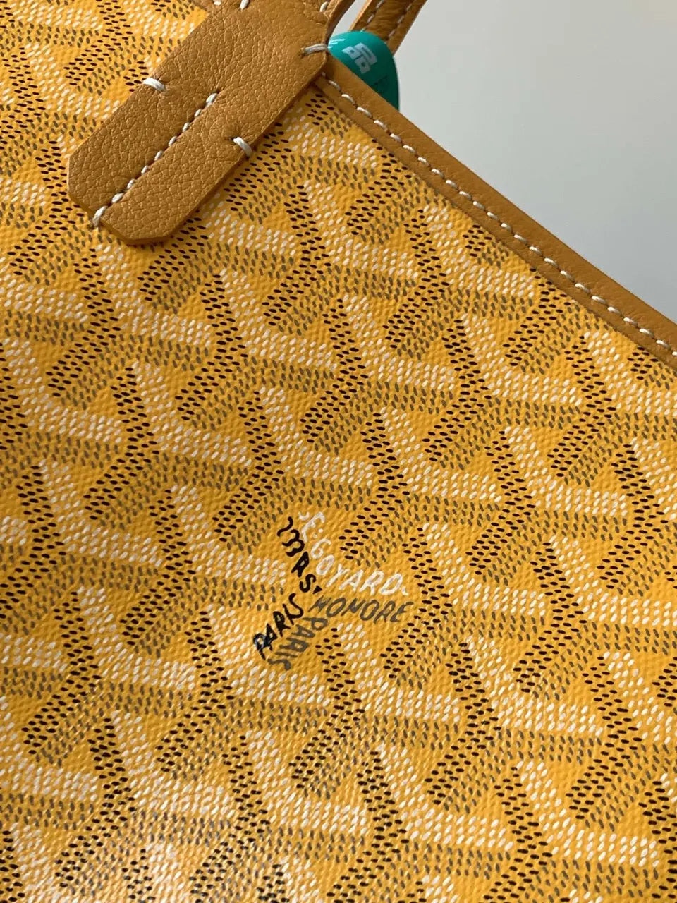 Goyard Yellow Goyardine Tote - Hình 5