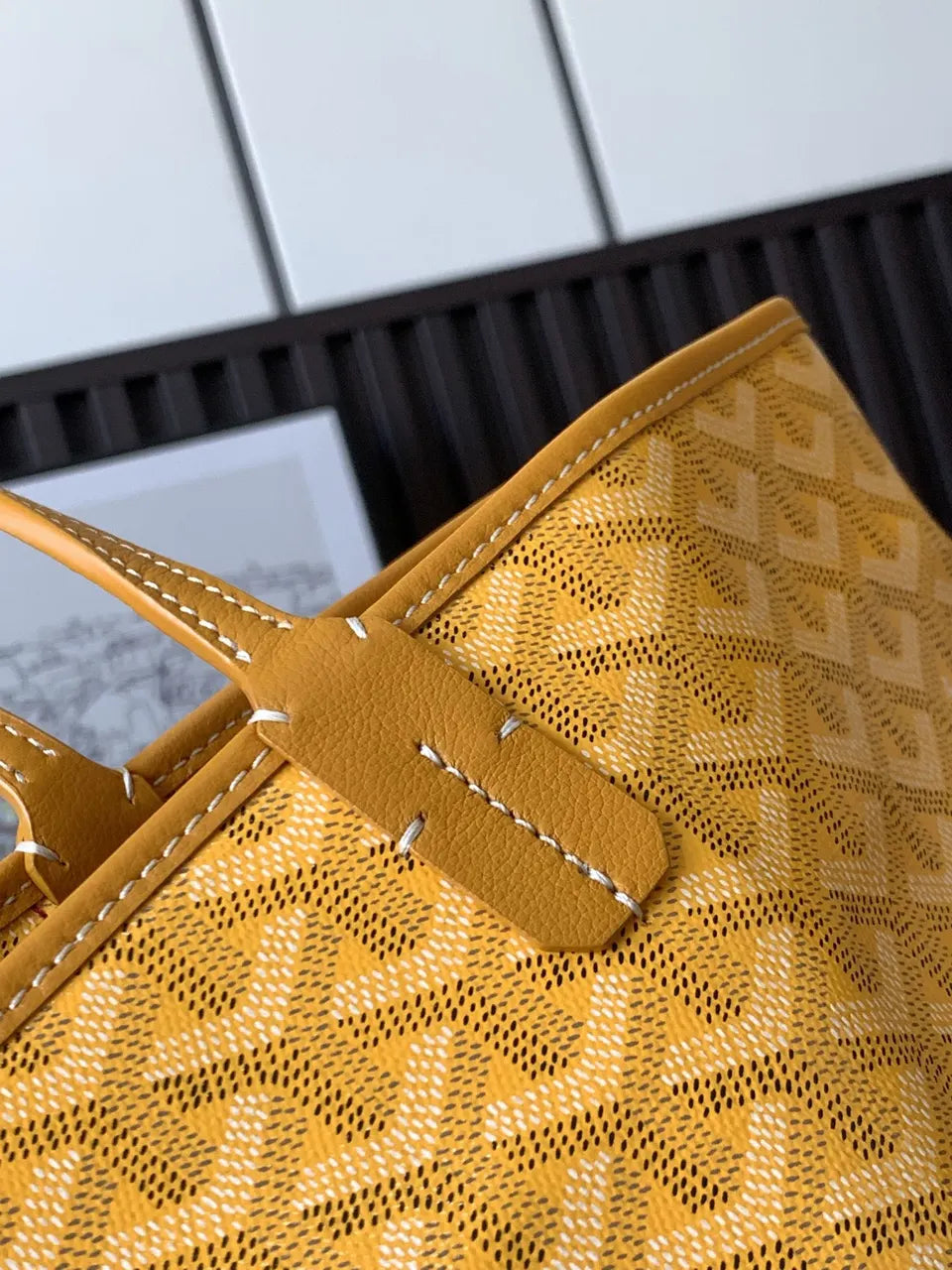 Goyard Yellow Goyardine Tote - Hình 6