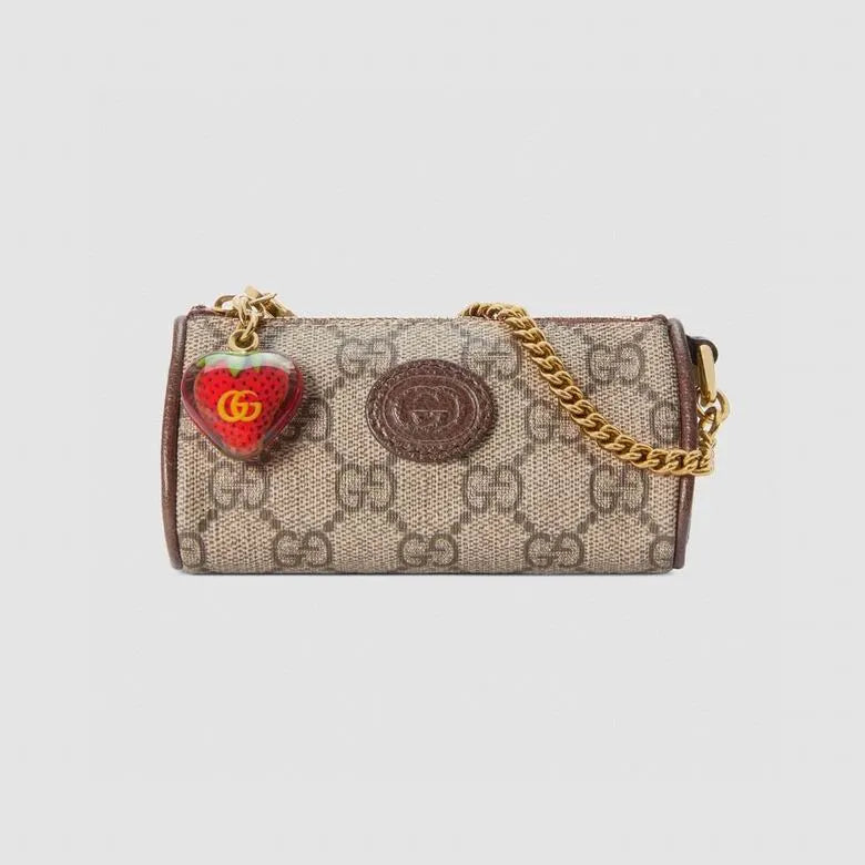 Gucci Coin Purse With Double G Strawberry 726253
