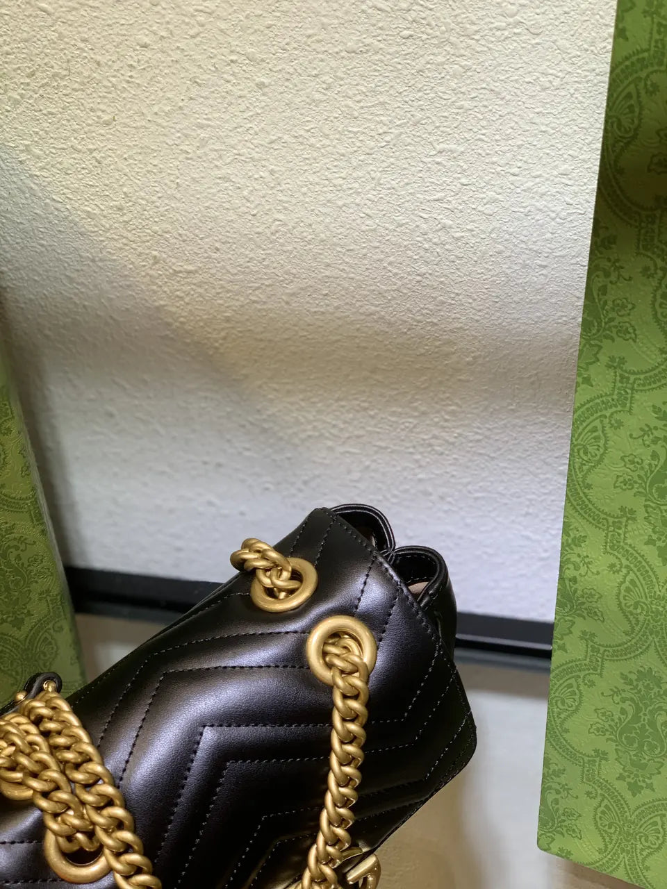 mini Gucci Black Chevron Bag - Hình 22