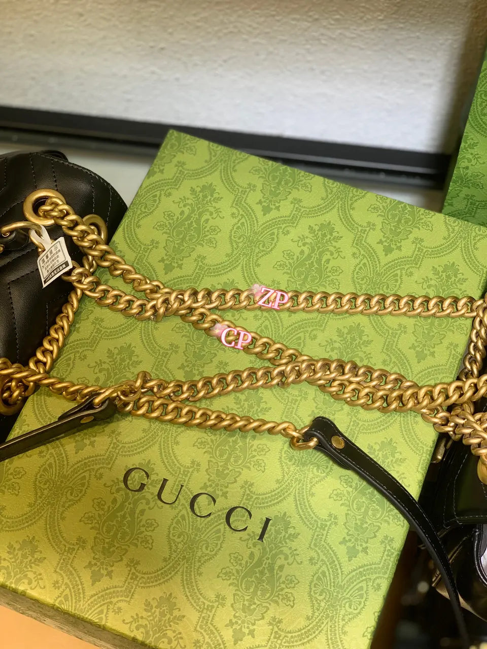 mini Gucci Black Chevron Bag - Hình 9