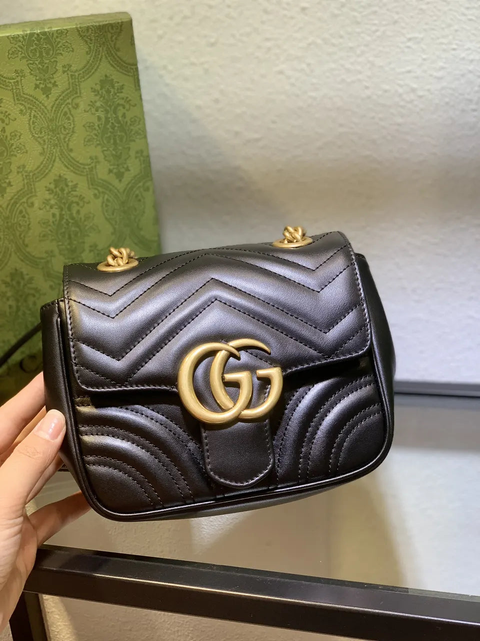 mini Gucci Black Chevron Bag - Hình 24