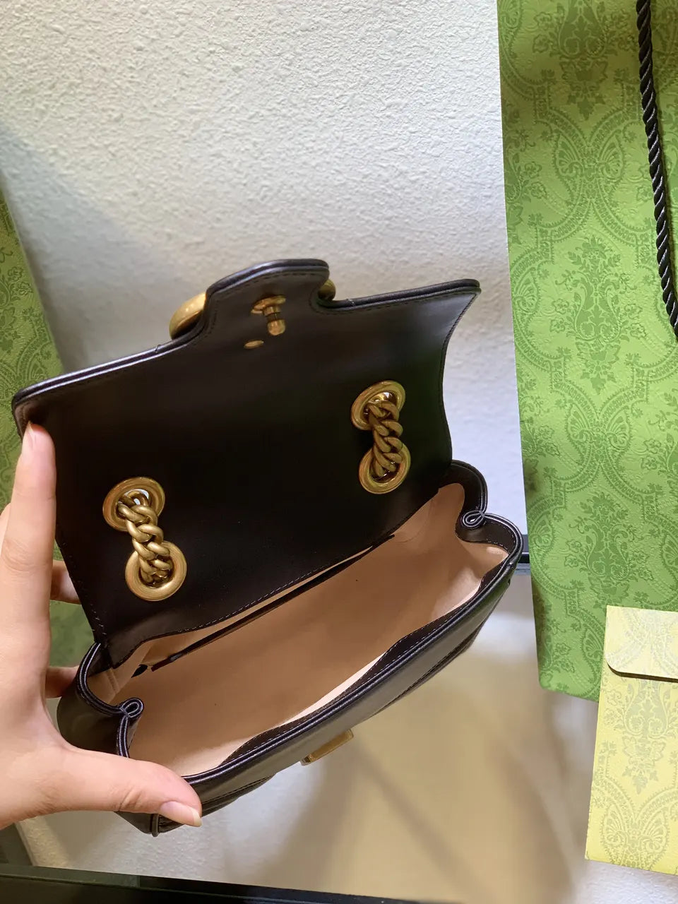 mini Gucci Black Chevron Bag - Hình 19