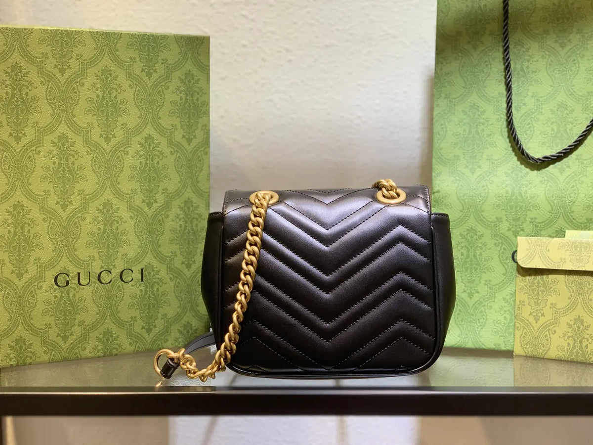 mini Gucci Black Chevron Bag - Hình 25