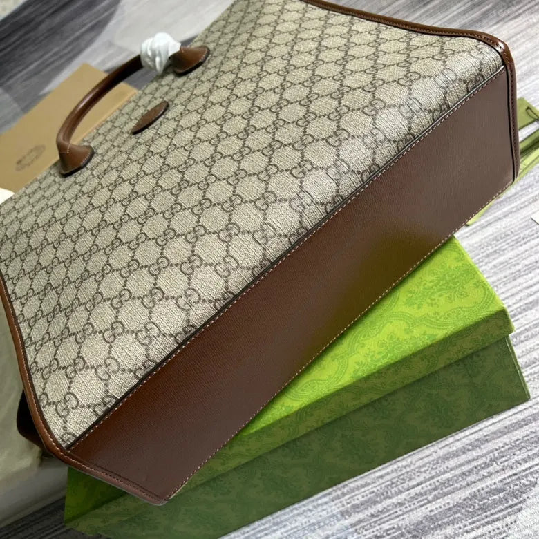 Gucci Medium Tote With Interlocking G Beige And Ebony GG Canvas 674148