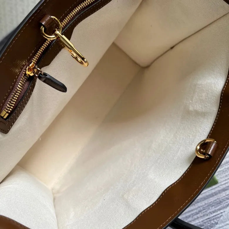 Gucci Medium Tote With Interlocking G Beige And Ebony GG Canvas 674148