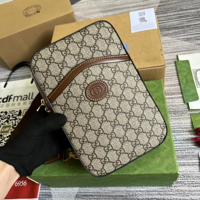 mua gucci sling backpack with interlocking g 696016 - Gucci Sling Backpack With Interlocking G 696016
