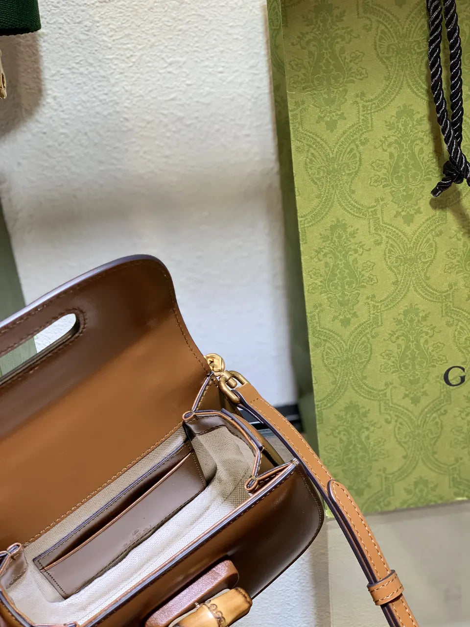 Gucci Bamboo 1947 Top Handle - Hình 9