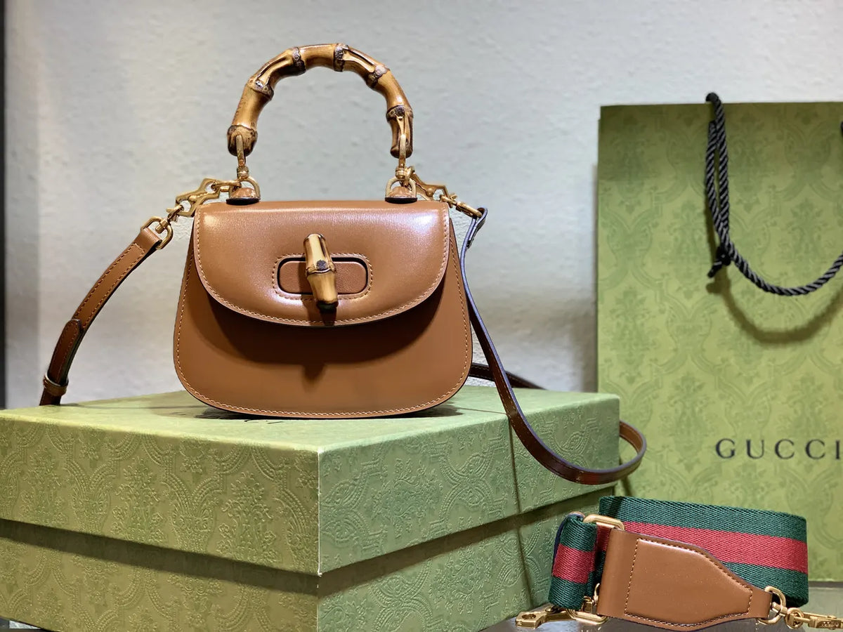Gucci Bamboo 1947 Top Handle - Hình 4