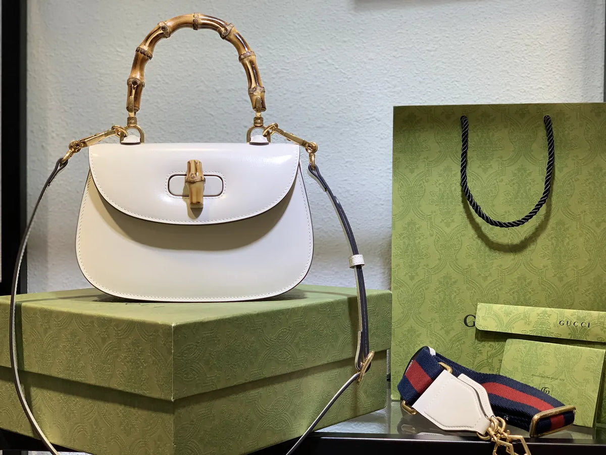 handle Gucci White Leather Bamboo Bag