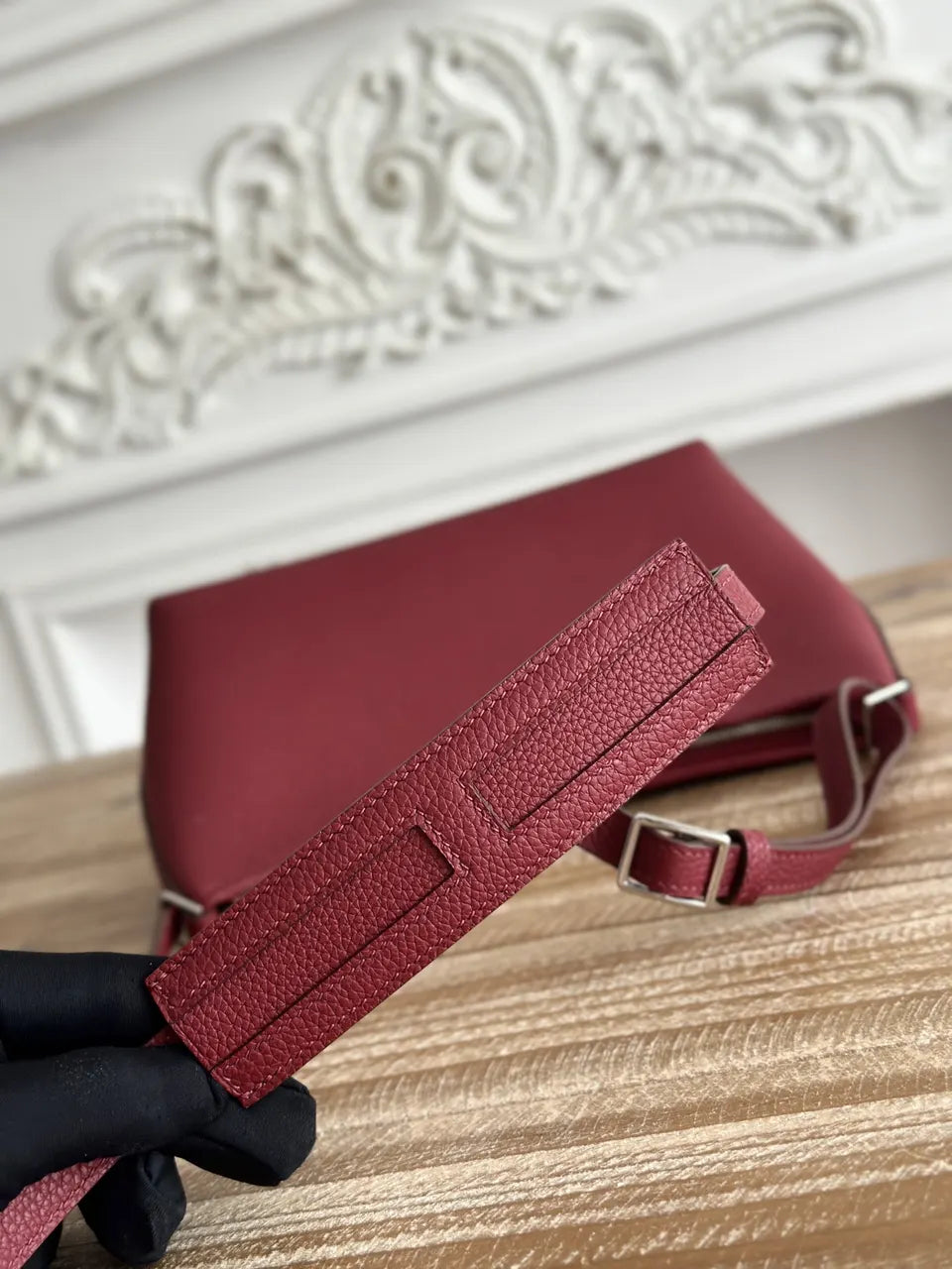 Hermès Burgundy Leather Shoulder Bag - Hình 5