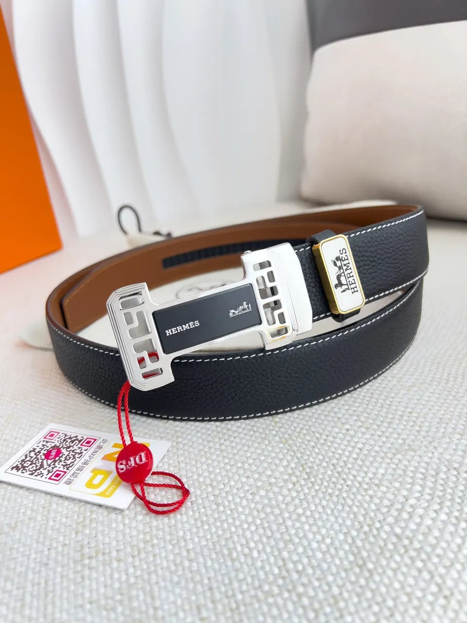 Hermes Black Leather DFS Buckle Belt - Hình 2