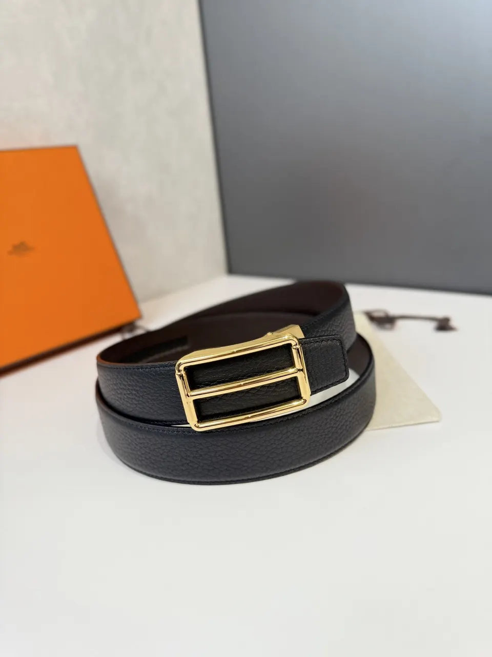 Hermes Black Grain Leather Belt - Hình 2