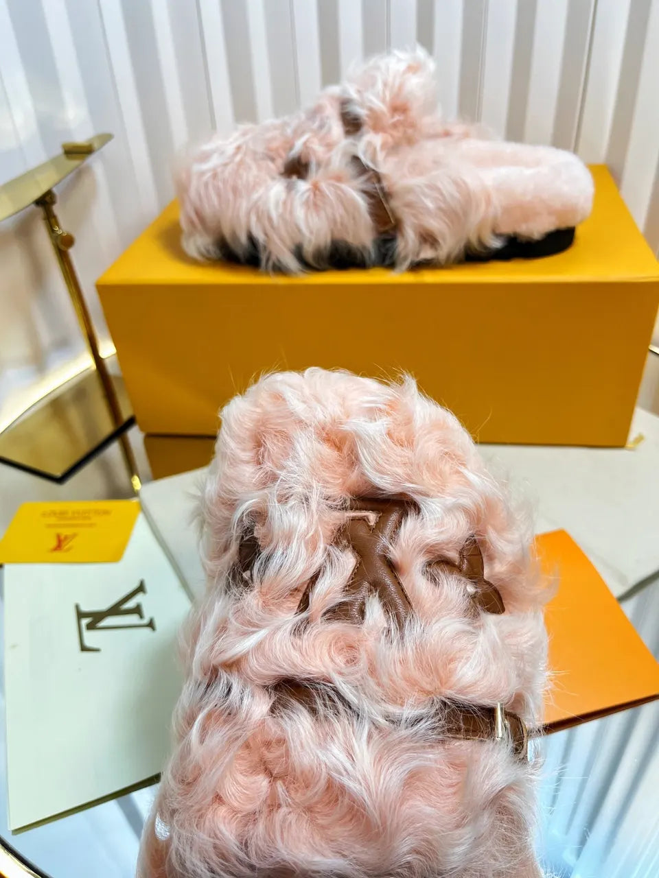 Louis Vuitton Pink Shearling Slippers - Hình 3