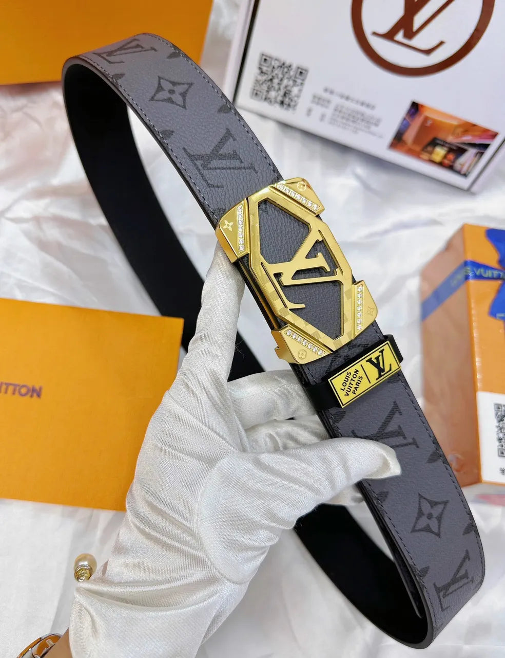 Louis Vuitton Diamond Buckle Belt - Hình 3