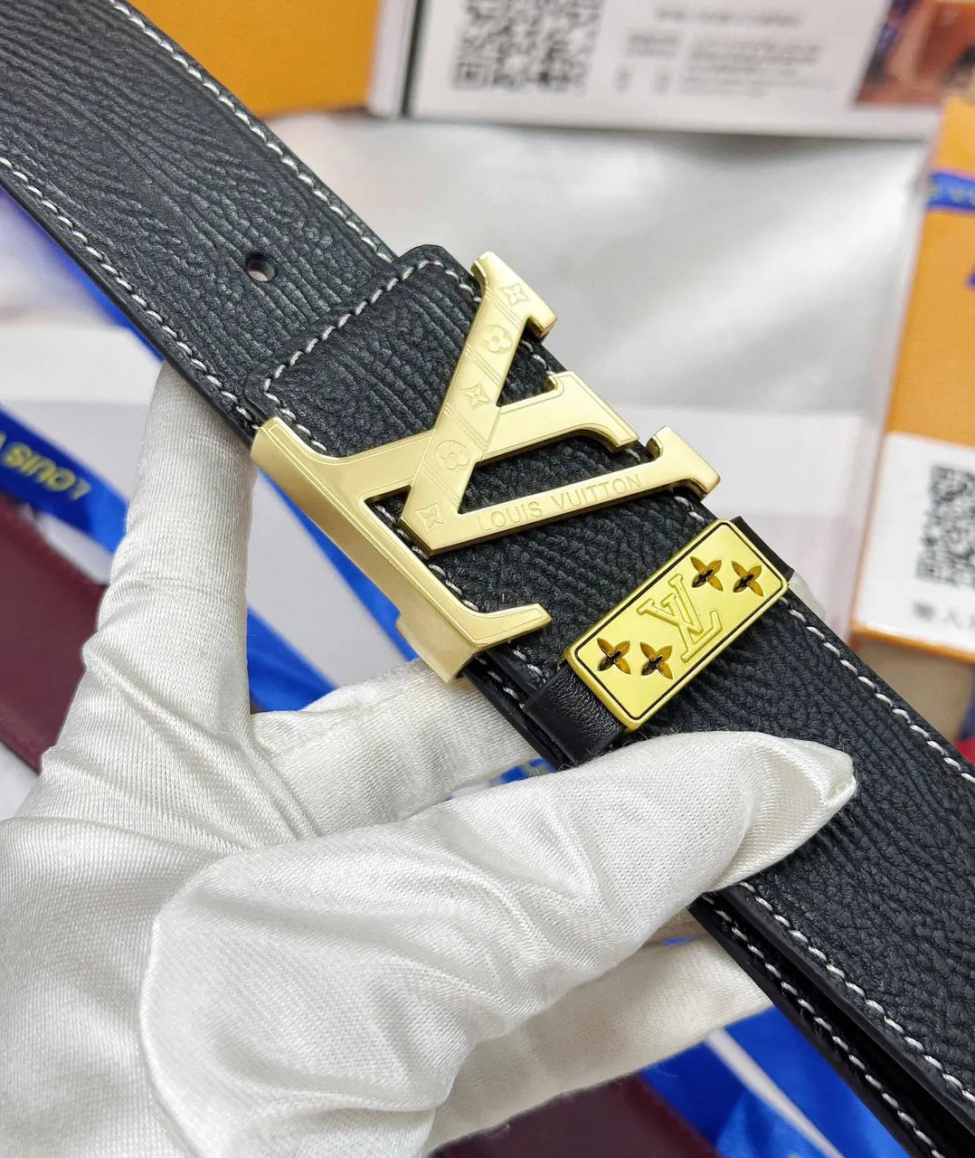 black Louis Vuitton Gold LV Belt - Hình 7