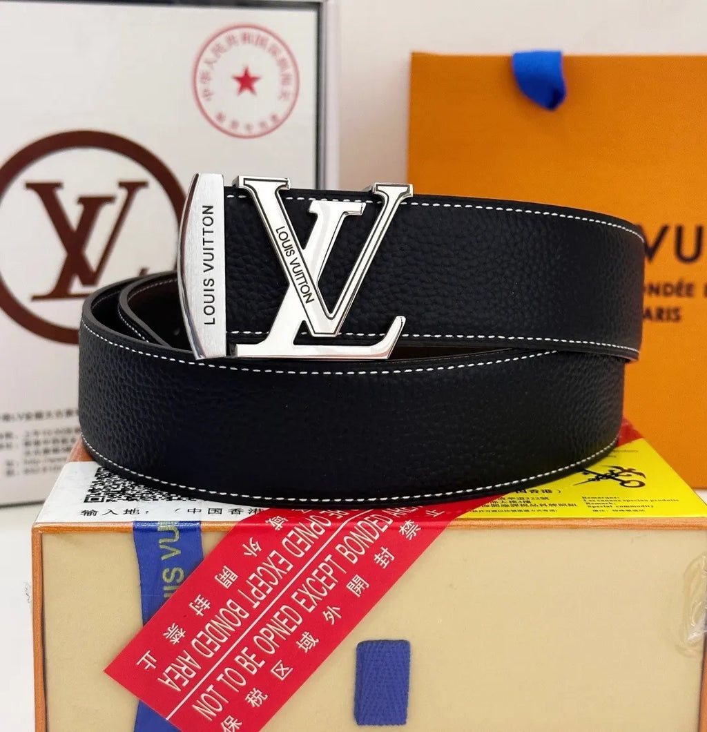 Louis Vuitton Silver Buckle Leather Belt - Hình 2