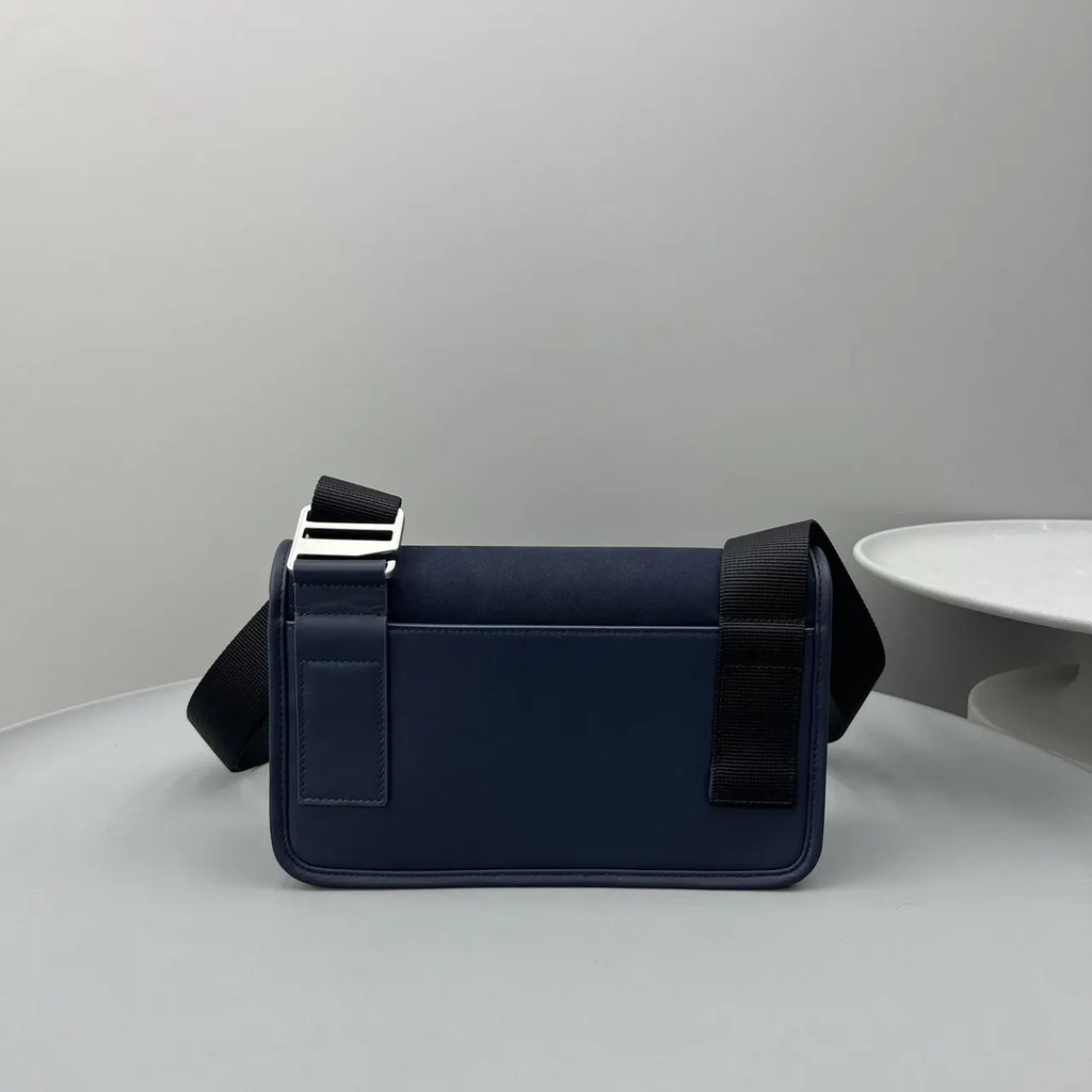 Jacquemus Navy Messenger Bag - Hình 3