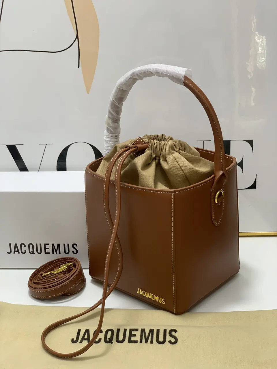 Jacquemus Le Cube Bag - Hình 2