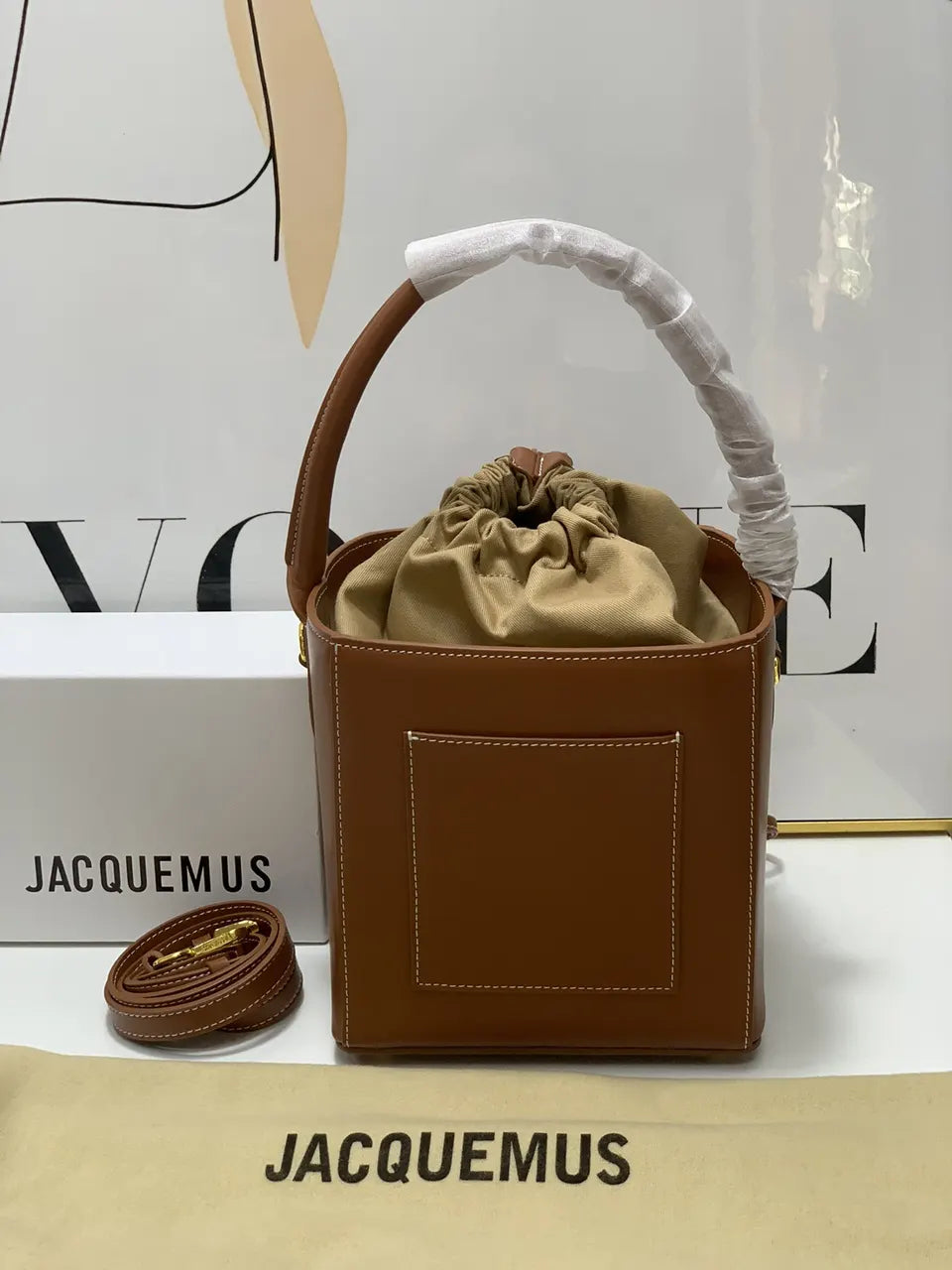 Jacquemus Le Cube Bag - Hình 3