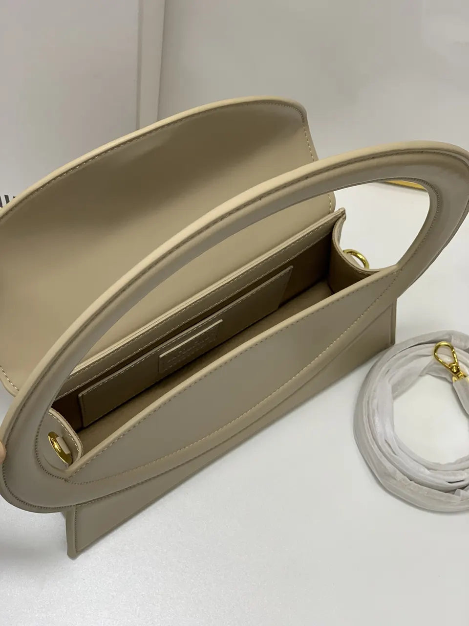 Jacquemus Beige Round Handle Bag - Hình 5
