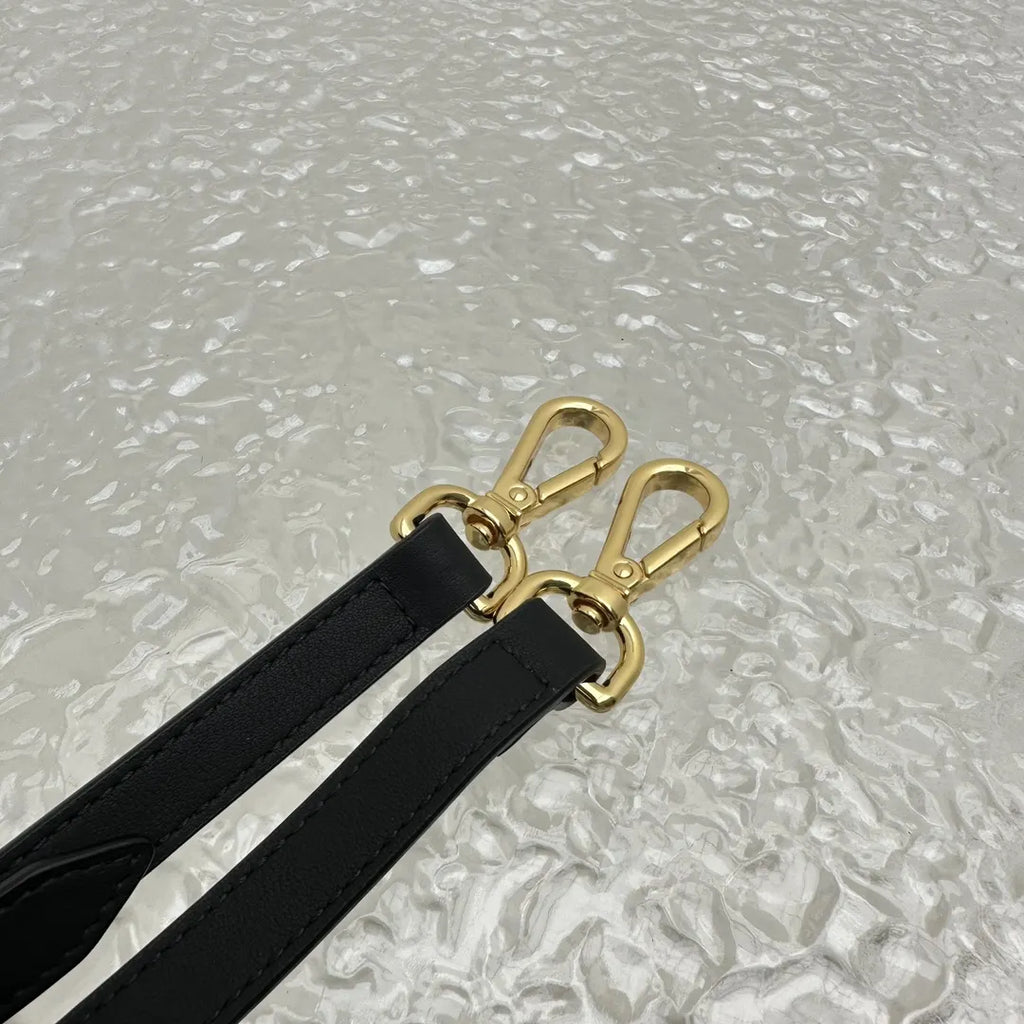 Jacquemus Black Leather Bag le - Hình 8
