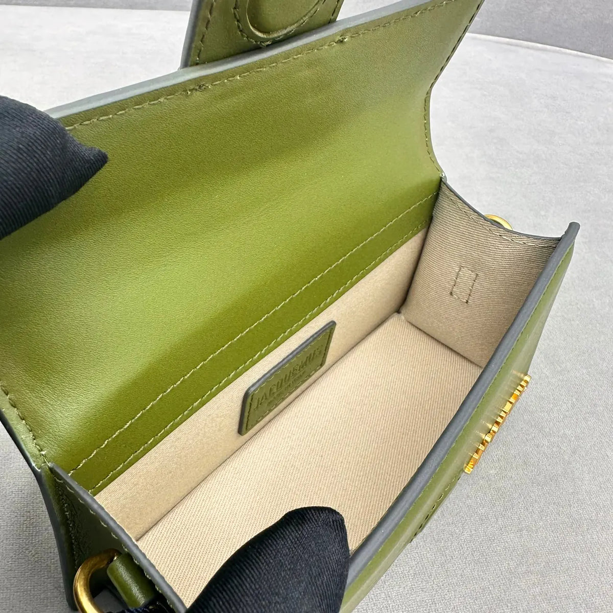 Jacquemus Olive Green 'Le Chiquito' Bag - Hình 8