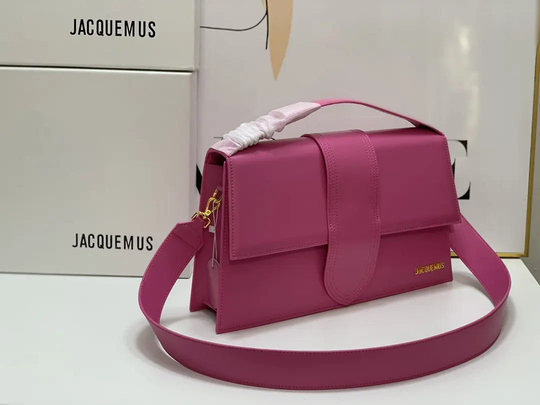 smooth Jacquemus Le Grand Fuchsia Bag