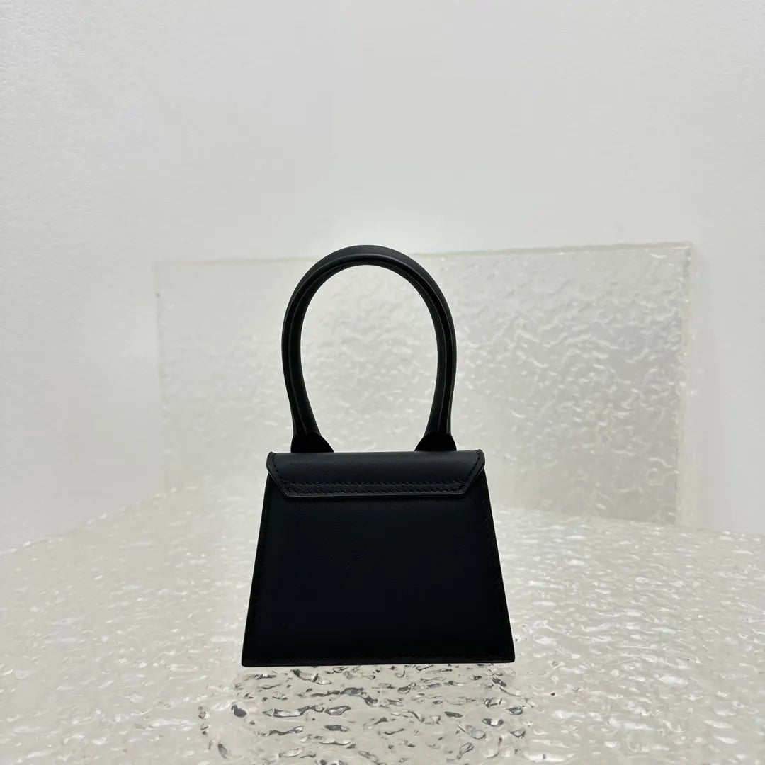 Jacquemus Black Mini Bag - Hình 4