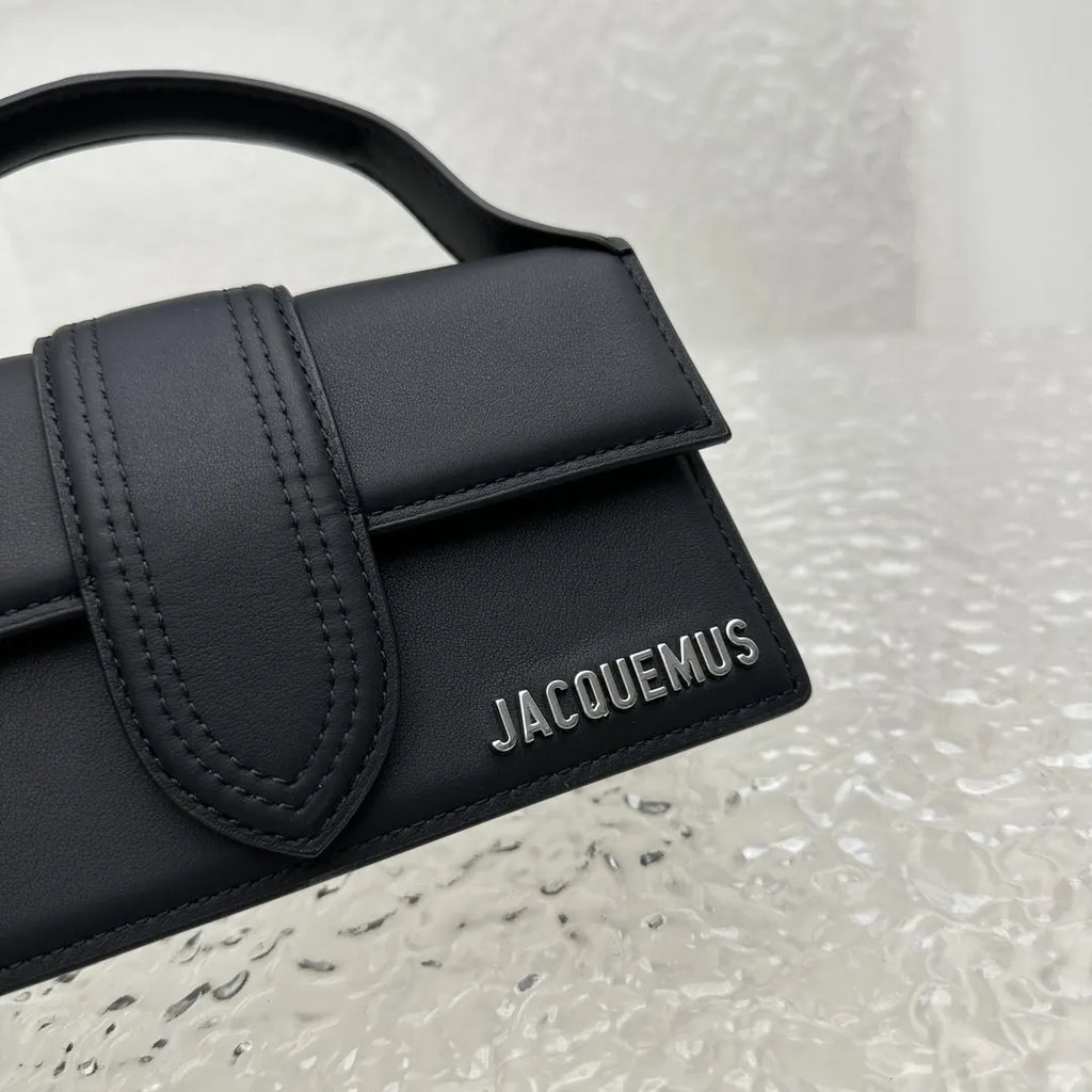 Jacquemus Matte Black Micro Bag - Hình 6