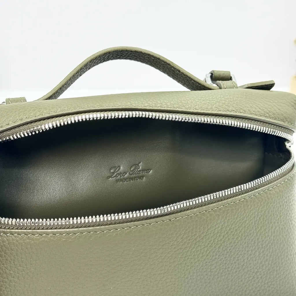 Loro Piana Olive Green Leather Vanity - Hình 9