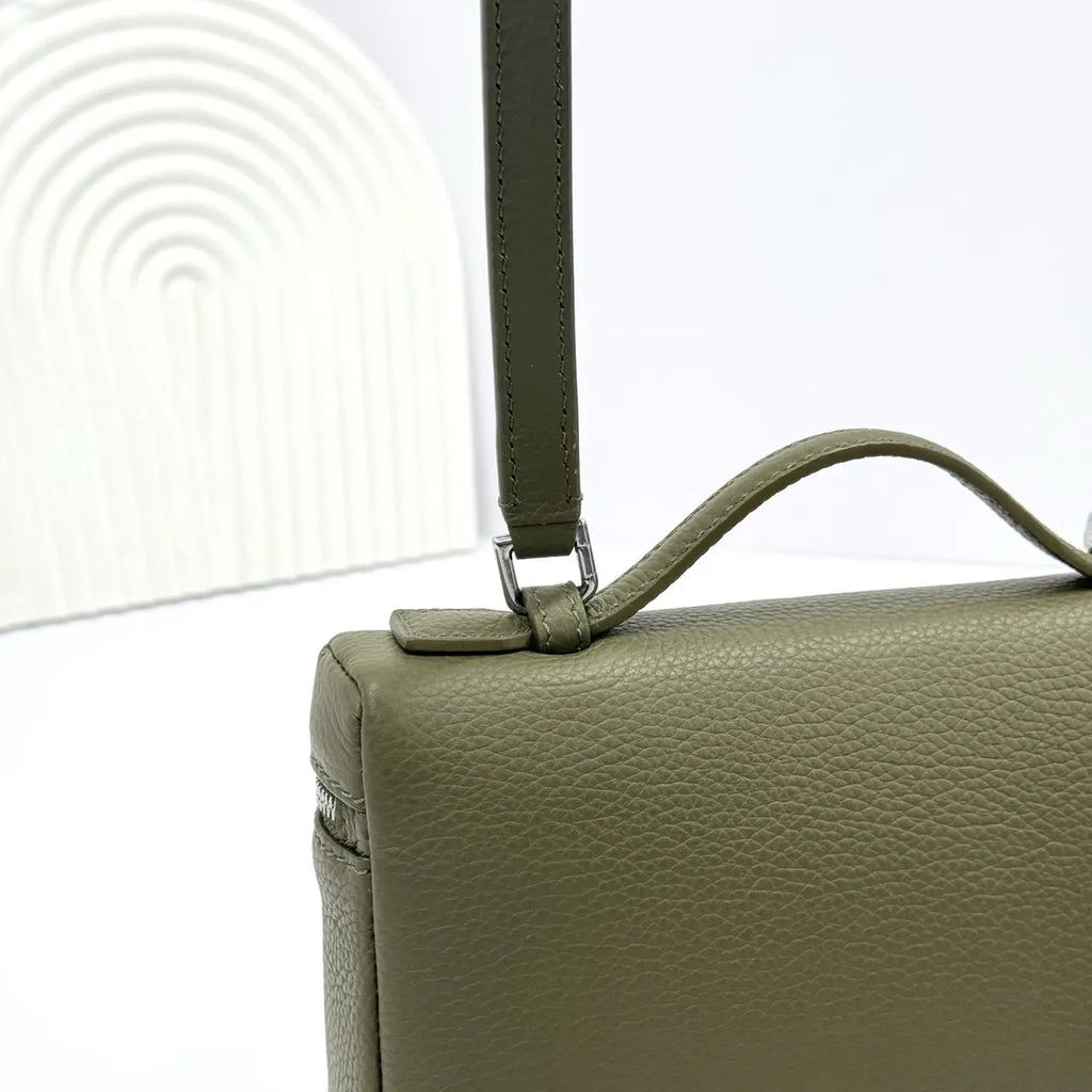 Loro Piana Olive Green Leather Vanity - Hình 8