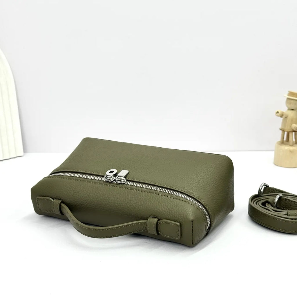 Loro Piana Olive Green Leather Vanity - Hình 3