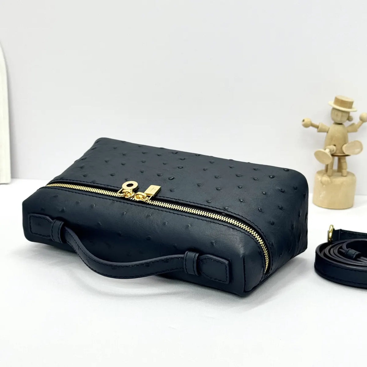 handle Loro Piana Black Ostrich Vanity - Hình 3