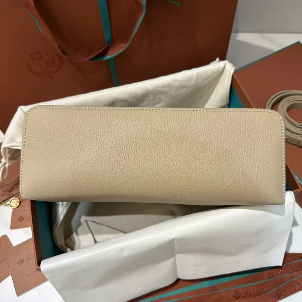 Loro Piana Oyster Leather Vanity - Hình 8