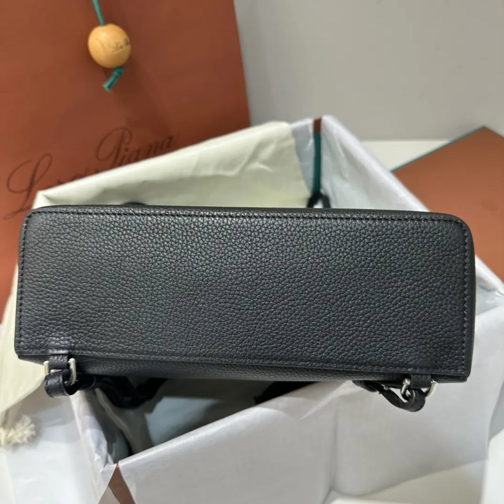 elegant Loro Piana Black Leather Vanity - Hình 9