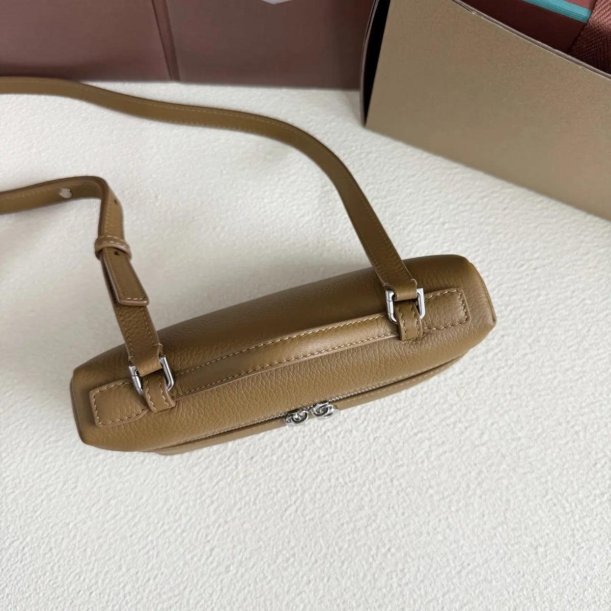 Loro Piana Tan Leather Box Bag - Hình 5