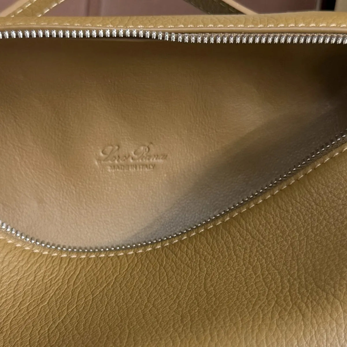 Loro Piana Tan Leather Box Bag - Hình 9