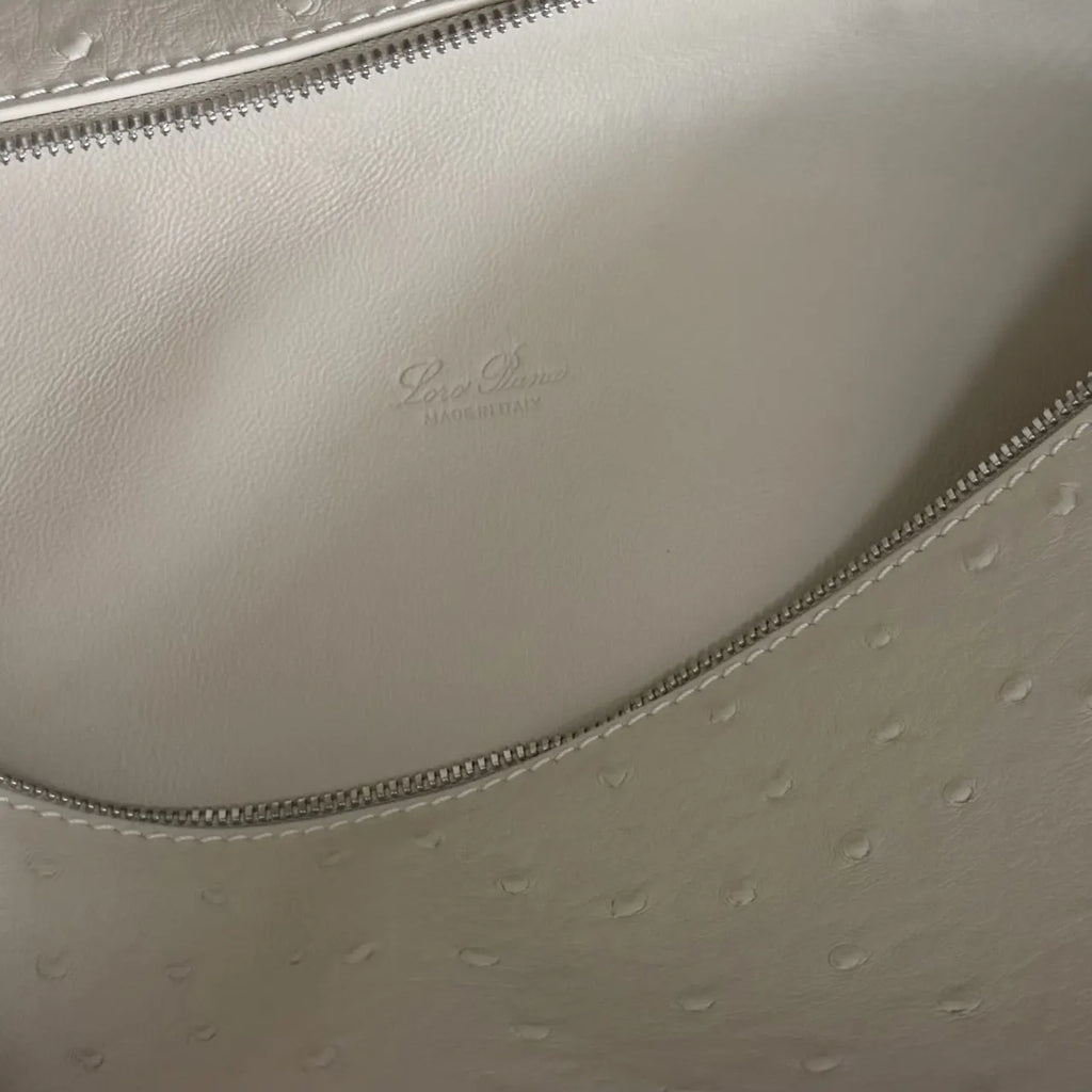 structured Loro Piana Ivory Ostrich Vanity - Hình 8