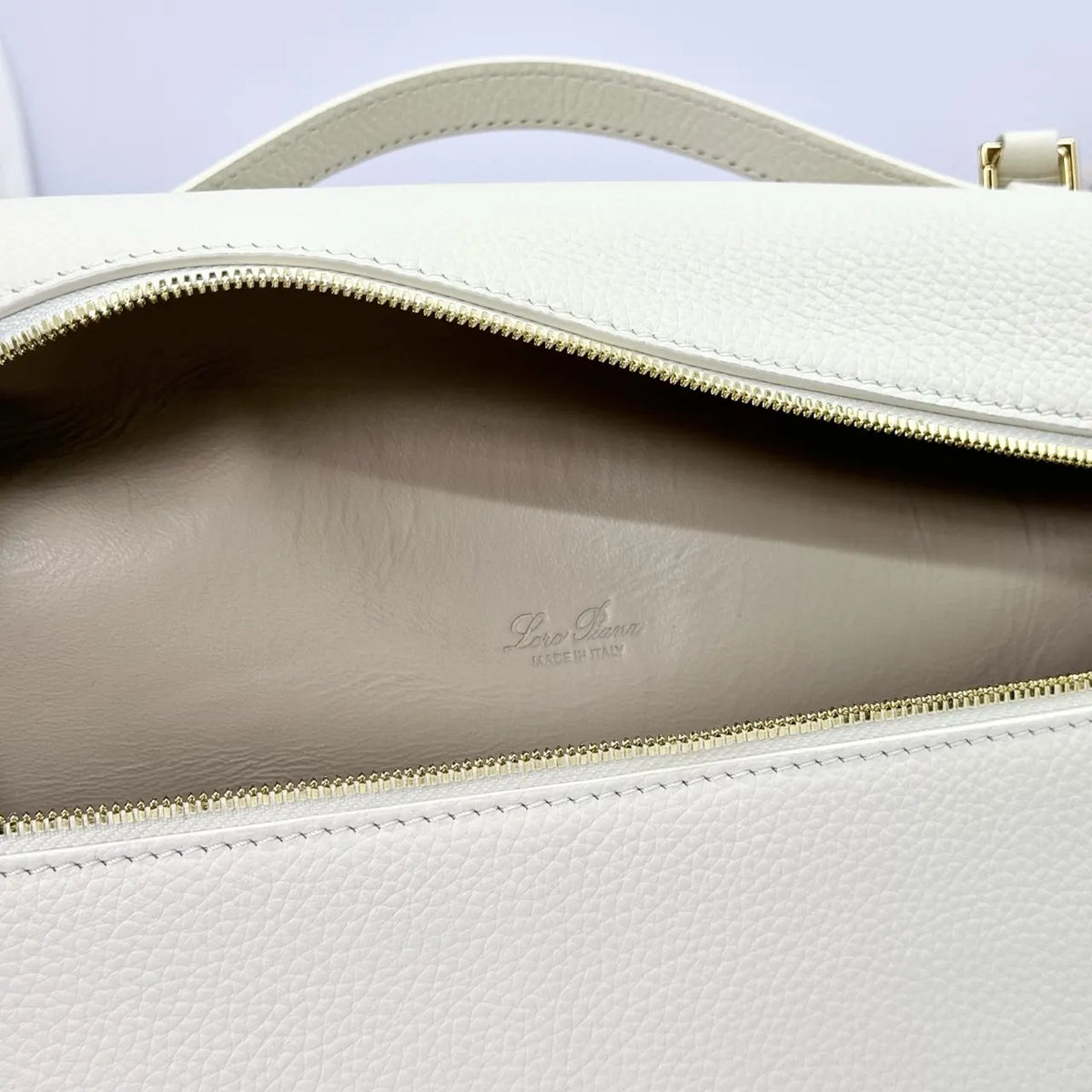 leather Loro Piana Cream Box Bag - Hình 9