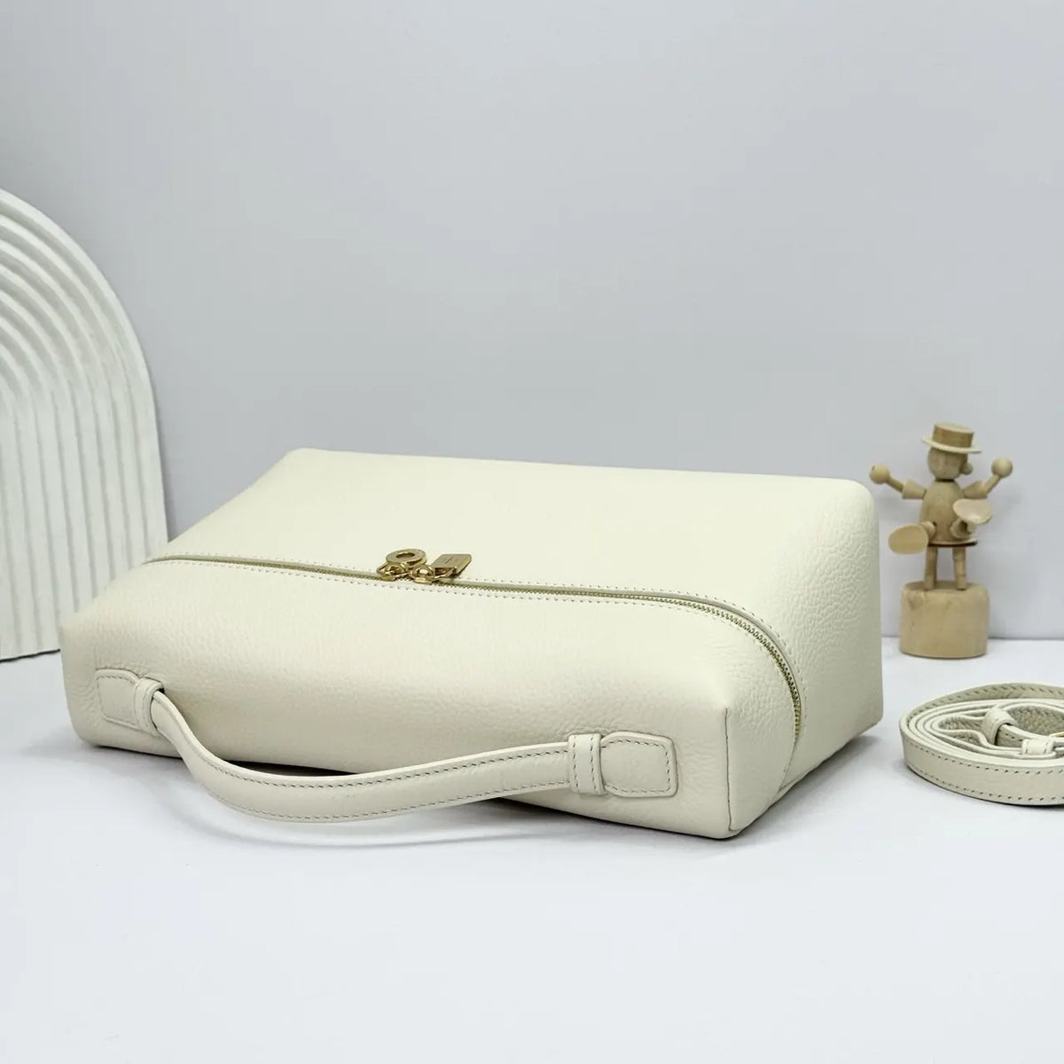 leather Loro Piana Cream Box Bag - Hình 3