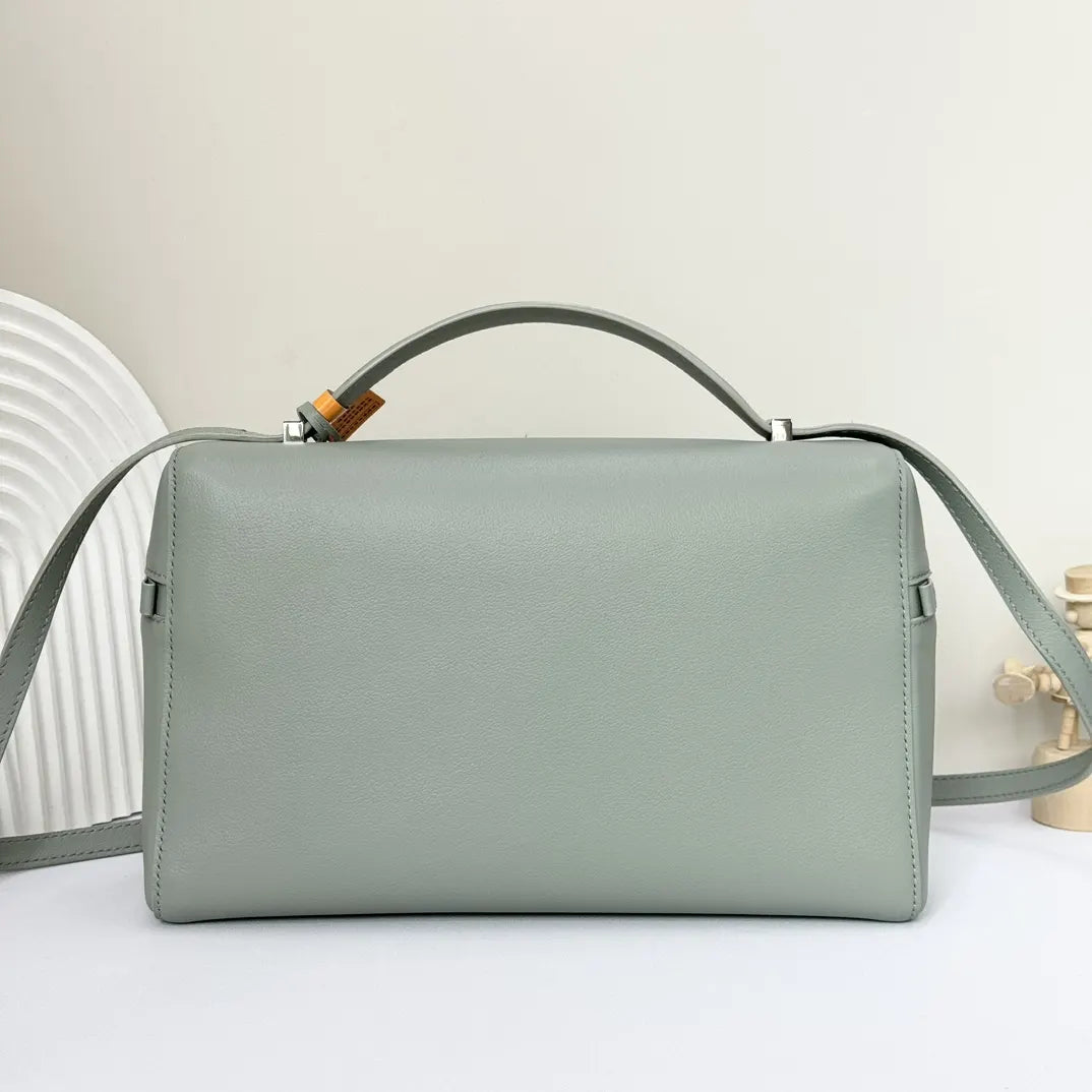 Hermès Pale Green Vanity Bag - Hình 2