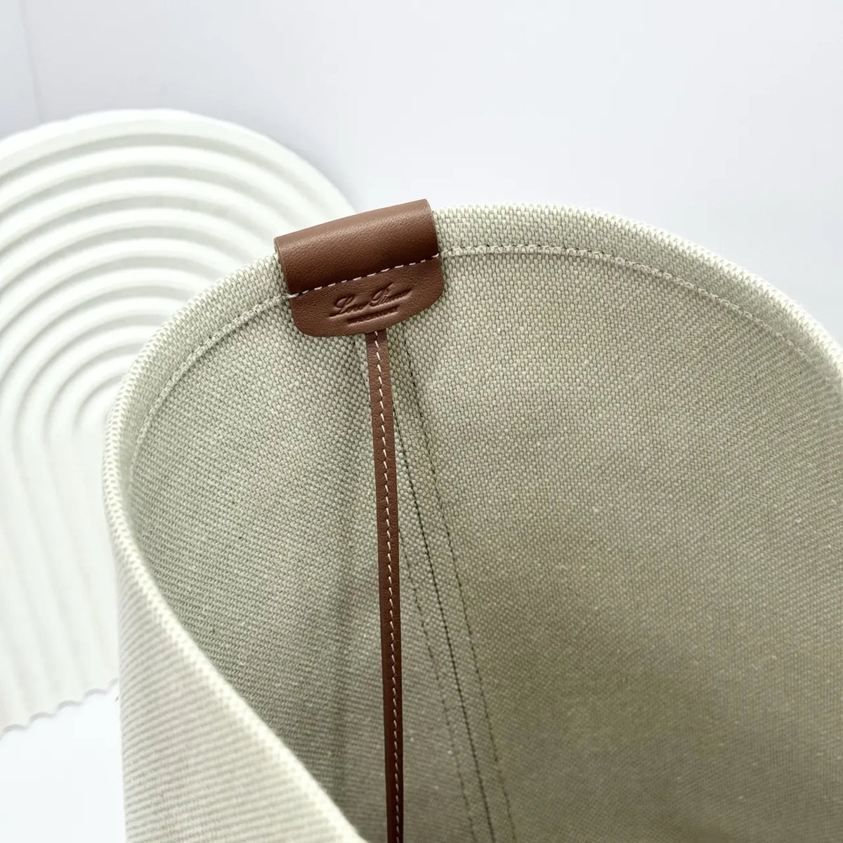 Loro Piana Linen Tote - Hình 7