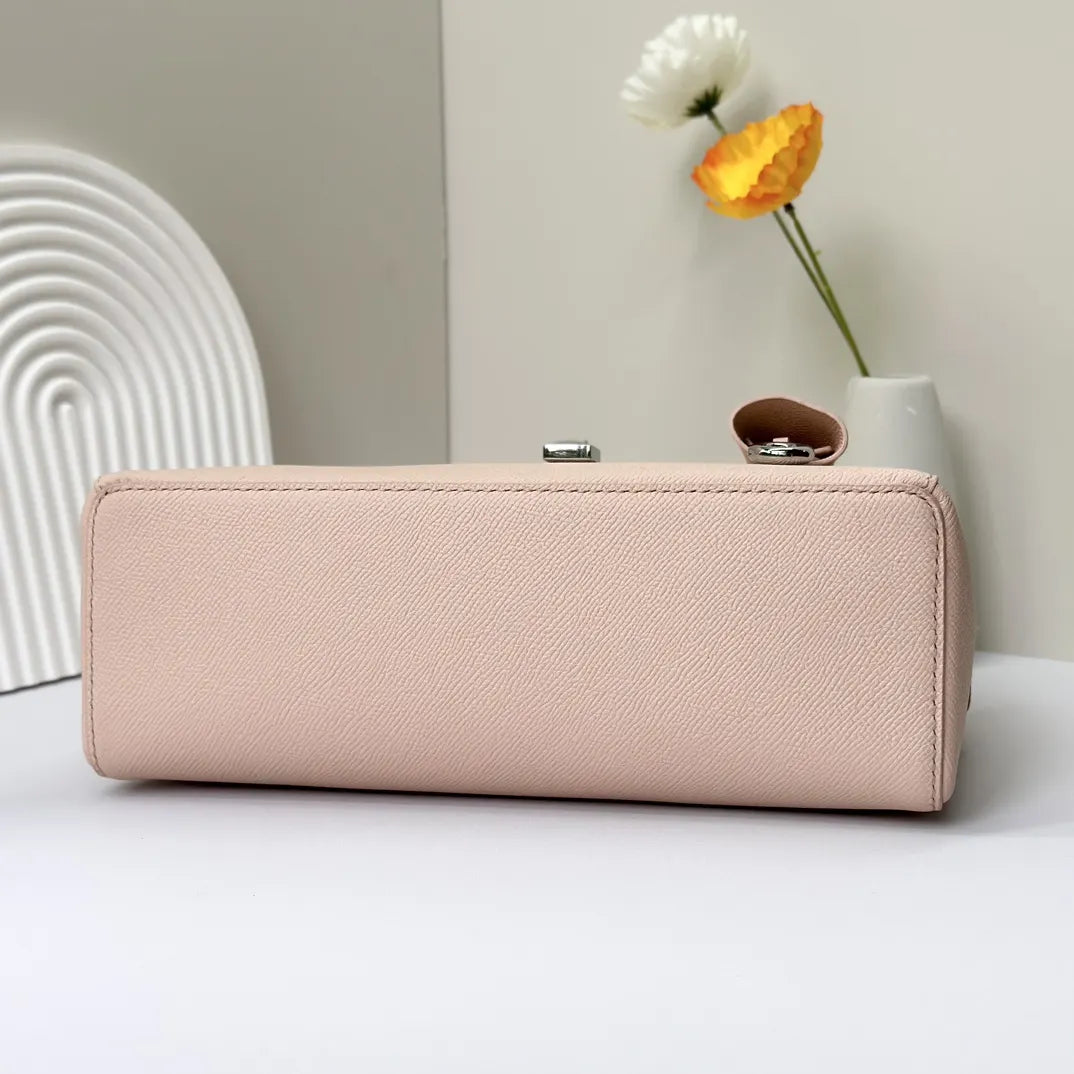 Loro Piana Rose Quartz Vanity - Hình 4